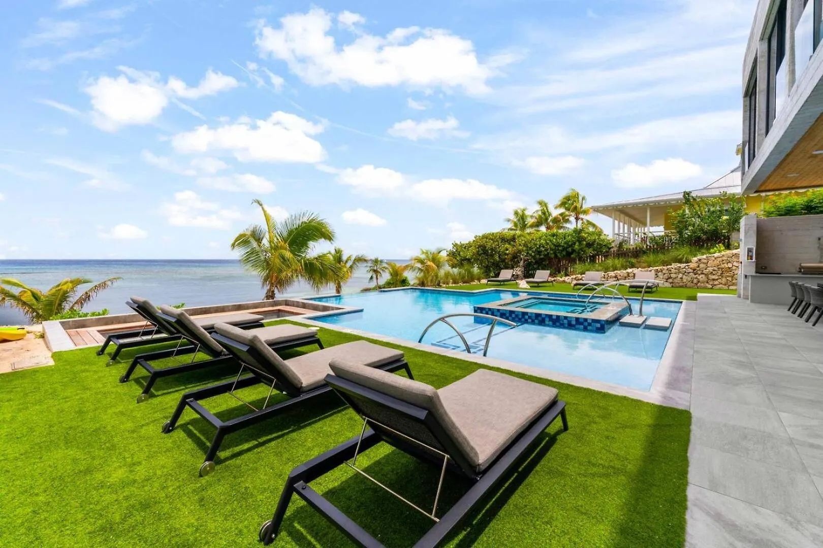 Bella Rocca - Luxurious Ocean Estate With Private Pool, Heated Spa, & Designer Interiors Gun Bay 0*,  Cayman Islands