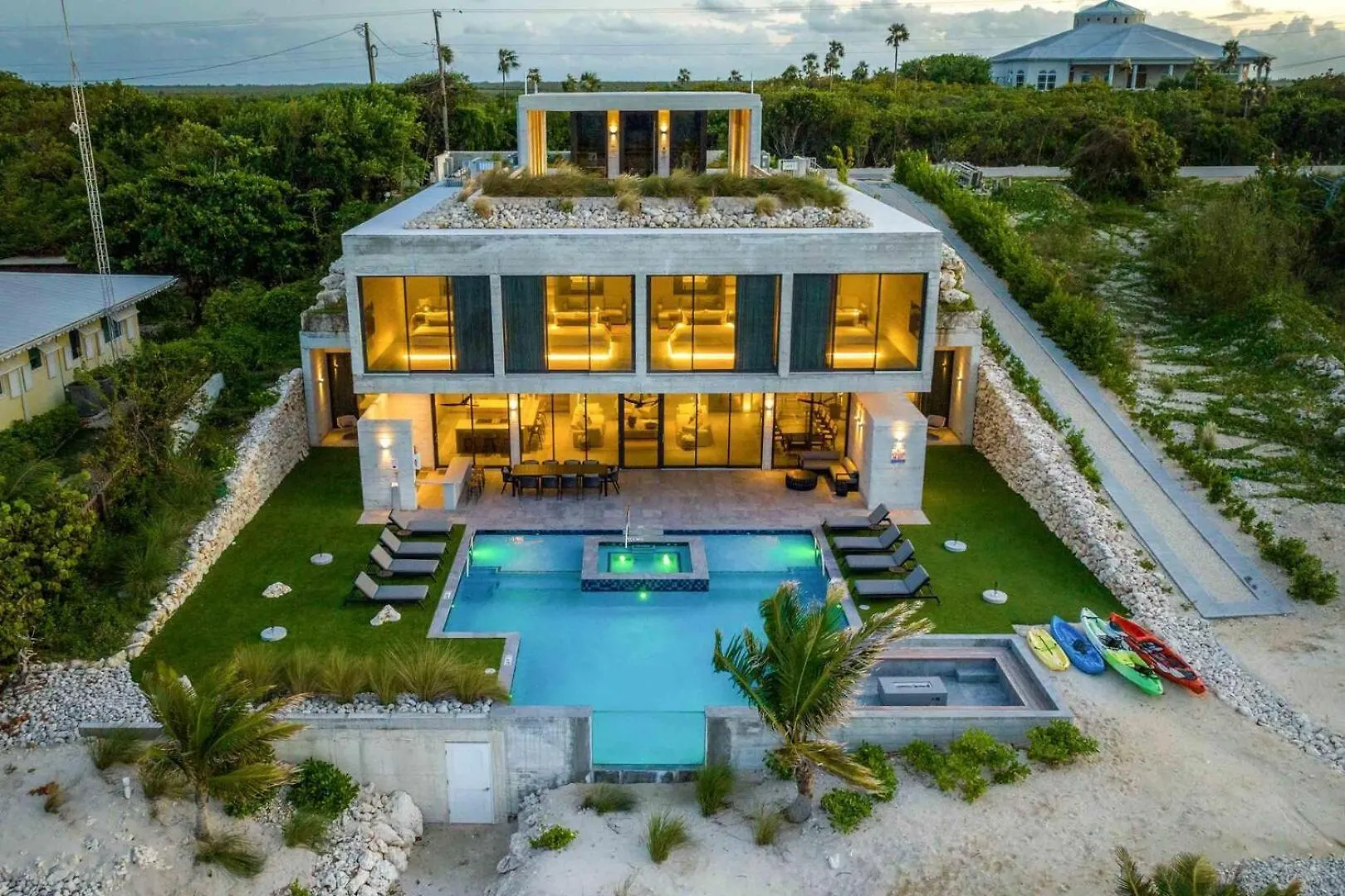 Bella Rocca - Luxurious Ocean Estate With Private Pool, Heated Spa, & Designer Interiors Gun Bay Apartment